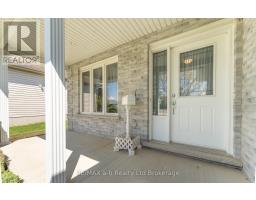 44 BEECH BOULEVARD - 5