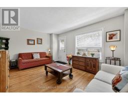 11 - 1135 NELLIS STREET - 11