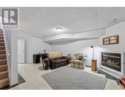 11 - 1135 NELLIS STREET - 22