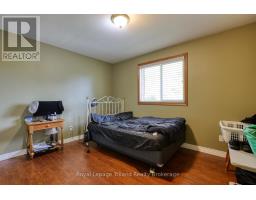 89 MARKHAM STREET - 24
