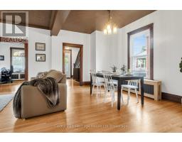 10 CLYDE STREET - 10