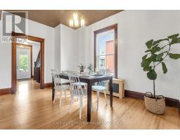 10 CLYDE STREET - 13