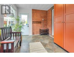 10 CLYDE STREET - 17