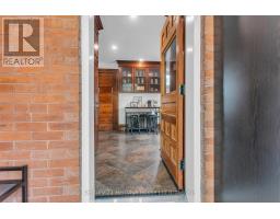 10 CLYDE STREET - 18