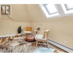 10 CLYDE STREET - 31