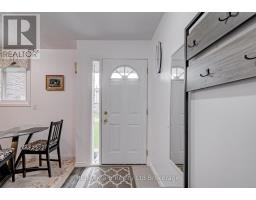 18 - 224F HARVARD PLACE - 6