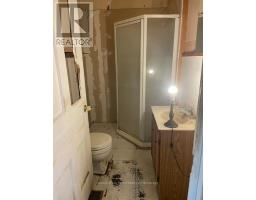 9 WATERLOO STREET - 9