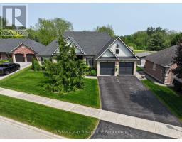 7 OTTERVIEW DRIVE - 1