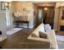 7 OTTERVIEW DRIVE - 13