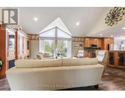 7 OTTERVIEW DRIVE - 20