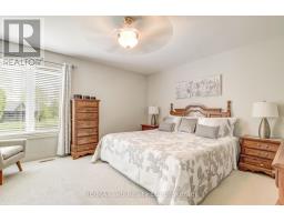 7 OTTERVIEW DRIVE - 24