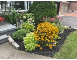 219 BROCK STREET - 30