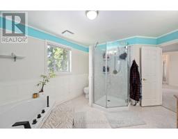 29 WOODSIDE DRIVE - 32