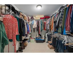 29 WOODSIDE DRIVE - 33