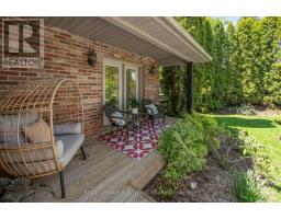 29 WOODSIDE DRIVE - 44