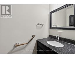 157 STANLEY STREET N - 22