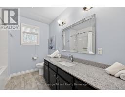 157 STANLEY STREET N - 23