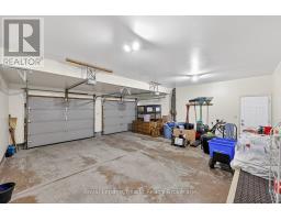 157 STANLEY STREET N - 33