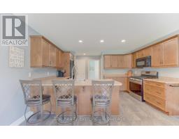 475 ALBERT AVENUE N - 12