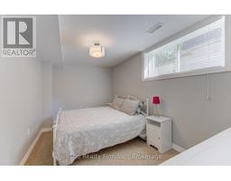 475 ALBERT AVENUE N - 35