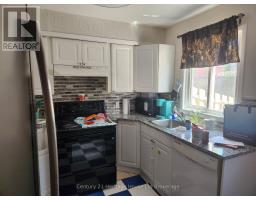 6 - 380 SPRINGBANK AVENUE N - 4