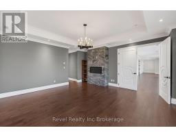 241 TAMARACK BOULEVARD - 19