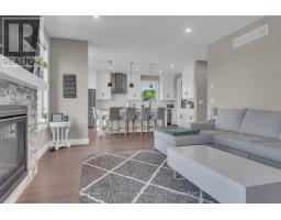 18 THOMPSON COURT - 11