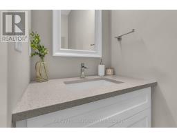 18 THOMPSON COURT - 21