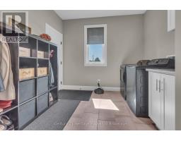 18 THOMPSON COURT - 22