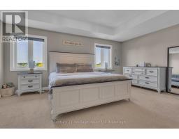 18 THOMPSON COURT - 35