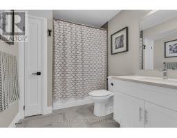 18 THOMPSON COURT - 39