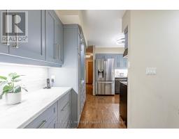 694 QUEEN STREET - 10