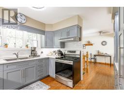 694 QUEEN STREET - 13