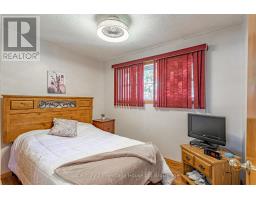 694 QUEEN STREET - 16