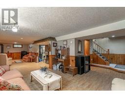 694 QUEEN STREET - 22