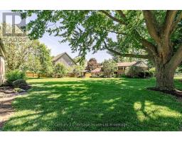 694 QUEEN STREET - 31