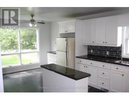 2831 LAKESHORE ROAD - 11
