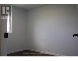 2831 LAKESHORE ROAD - 16