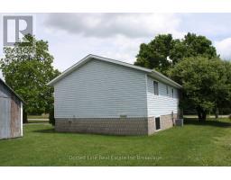 2831 LAKESHORE ROAD - 4