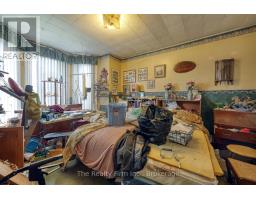 107 HURON STREET - 21