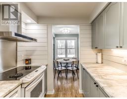 25 - 20 HURON STREET N - 10