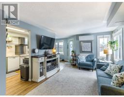 25 - 20 HURON STREET N - 14