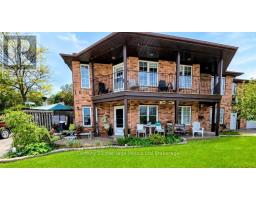 25 - 20 HURON STREET N - 2