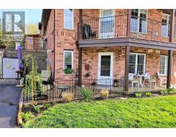 25 - 20 HURON STREET N - 3