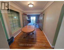 10 JOSEPH STREET - 10