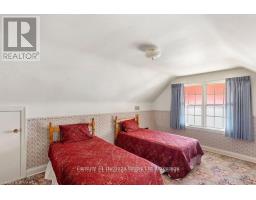 10 JOSEPH STREET - 16
