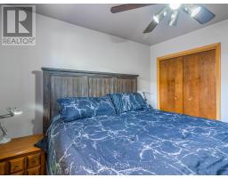 153 SPRINGBANK AVENUE N - 18