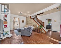 445 VINCENT STREET - 10