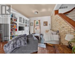 445 VINCENT STREET - 7