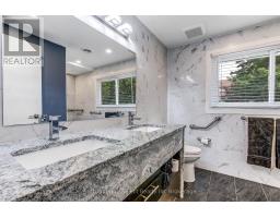 468 LEE AVENUE - 25
